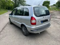 Gebraucht Opel Zafira Elegance 125 PS (91 kW) 2005 Silber Van / Kleinbus