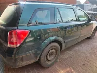 Używany Opel Astra 90 KM (66 kW) 2005 Zielony Kombi