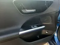 Gebraucht Mercedes C200 Avantgarde 184 PS (135 kW) 2022 Blau Limousine