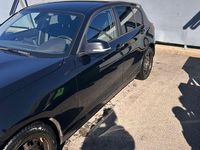 Gebraucht BMW 118 Advantage 150 PS (110 kW) 2016 Schwarz Kleinwagen