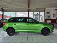 Gebraucht Skoda Rapid Ambition 105 PS (77 kW) 2014 Zelena rallye/rallye gruen Kleinwagen