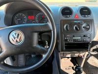 Używany VW Caddy Life 102 KM (75 kW) 2004 Biały Minivan