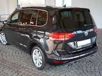 Gebraucht VW Touran Highline 190 PS (139 kW) 2019 Schwarz Van / Kleinbus