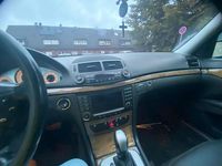 Gebraucht Mercedes E350 Avantgarde 272 PS (200 kW) 2006 Grau Limousine