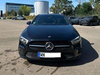 Gebraucht Mercedes A200 Progressive 163 PS (119 kW) 2018 Schwarz Limousine