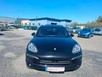 Second-hand Porsche Cayenne 245 CP (180 kW) 2013 Negru SUV