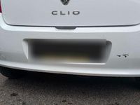 Gebraucht Renault Clio II Expression 75 PS (55 kW) 2008 Weiß Kleinwagen