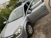 Gebraucht Opel Astra 110 PS (80 kW) 2004 Silber Kleinwagen