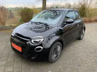 Gebraucht Fiat 500e Icon 86 kW (118 PS) 2022 Onyx schwarz Kleinwagen