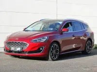 Gebraucht Ford Focus Vignale 182 PS (133 kW) 2019 Rot metallic Kombi