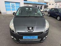 Gebraucht Peugeot 5008 Premium 150 PS (110 kW) 2009 Grau Van / Kleinbus