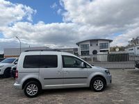 Gebraucht VW Caddy Comfortline 110 PS (80 kW) 2012 Silber Van / Kleinbus