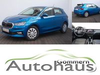 Gebraucht Skoda Fabia Selection 95 PS (69 kW) 2024 Blau Limousine