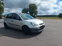 Gebraucht Ford Fiesta 60 PS (44 kW) 2006 Silber Kleinwagen