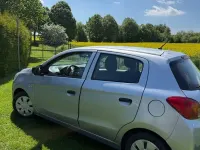 Gebraucht Mitsubishi Space Star 71 PS (52 kW) 2016 Silber Kleinwagen