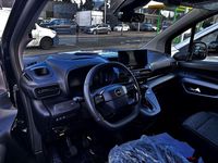 Neu Opel Combo Life 131 PS (96 kW) 2026 Karbonschwarz Van / Kleinbus