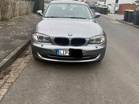 Gebraucht BMW 118 143 PS (105 kW) 2010 Grau Kleinwagen