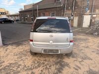 Second-hand Opel Meriva 105 CP (77 kW) 2007 Argintiu Monovolum