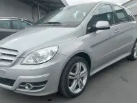 Gebraucht Mercedes B200 Edition 136 PS (100 kW) 2008 Silber Van / Kleinbus