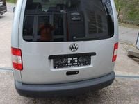 Gebraucht VW Caddy Maxi 109 PS (80 kW) 2010 Silber Van / Kleinbus