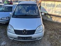 Gebraucht Mercedes Vaneo 125 PS (91 kW) 2003 Silber Van / Kleinbus