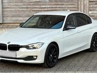 Gebraucht BMW 320 Efficient Dynamics 163 PS (119 kW) 2015 Weiß Limousine