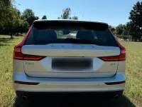 Gebraucht Volvo V60 Momentum 190 PS (139 kW) 2018 Silber Kombi