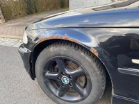 Gebraucht BMW 323 M Sport 170 PS (125 kW) 2000 Schwarz Limousine
