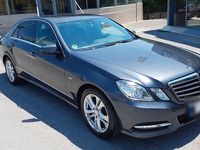 Gebraucht Mercedes E200 Avantgarde 184 PS (135 kW) 2010 Grau Limousine