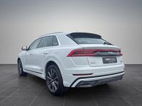 Gebraucht Audi Q8 Ambiente 286 PS (210 kW) 2022 Carraraweiß SUV