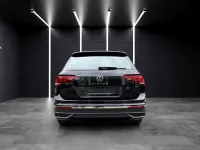 Gebraucht VW Tiguan Life 150 PS (110 kW) 2022 Deep black perleffek (metallic) SUV