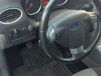 Gebraucht Ford Focus 125 PS (91 kW) 2009 Silber Limousine