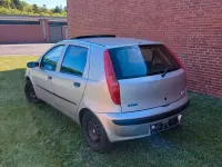 Gebraucht Fiat Punto Active 60 PS (44 kW) 2002 Gold Kleinwagen