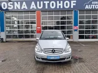 Gebraucht Mercedes B200 140 PS (102 kW) 2006 Silber Van / Kleinbus