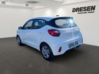 Gebraucht Hyundai i10 Select 67 PS (49 kW) 2022 Weiss Kleinwagen