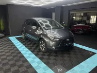 Gebraucht Hyundai i20 Space 125 PS (91 kW) 2019 Grau Kleinwagen
