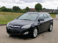 Gebraucht Opel Astra 120 PS (88 kW) 2012 Schwarz Kombi