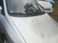 Gebraucht Mitsubishi Space Star 90 PS (66 kW) 2001 Silber Van / Kleinbus