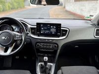 Gebraucht Kia Ceed Edition 7 101 PS (74 kW) 2020 Weiß Kleinwagen