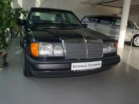 Second-hand Mercedes E260 160 CP (117 kW) 1987 Albastru Berlinǎ