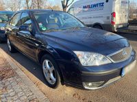 Gebraucht Ford Mondeo 125 PS (91 kW) 2006 Blau Limousine