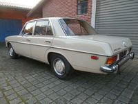 Gebraucht Mercedes 220 60 PS (44 kW) 1970 Beige Limousine