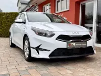 Używany Kia Ceed Edition 7 101 KM (74 kW) 2023 Biały Hatchback