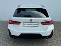 Gebraucht BMW 320e M Sport 204 PS (150 kW) 2023 Weiß Kombi