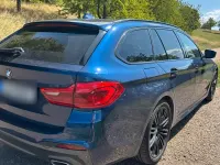 Gebraucht BMW 520 M Sport 190 PS (139 kW) 2020 Blau Kombi