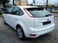 Gebraucht Ford Focus Viva 101 PS (74 kW) 2011 Weiß Limousine
