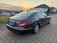 Gebraucht Mercedes CLS350 265 PS (194 kW) 2011 Grau Coupé