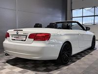 Gebraucht BMW 320 Cabriolet 170 PS (125 kW) 2013 Weiß Cabrio