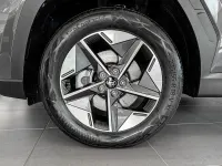 Neu Hyundai Tucson Select 239 PS (175 kW) 2025 Ecotronic grey SUV