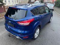 Gebraucht Ford Kuga Individual 150 PS (110 kW) 2014 Blau SUV